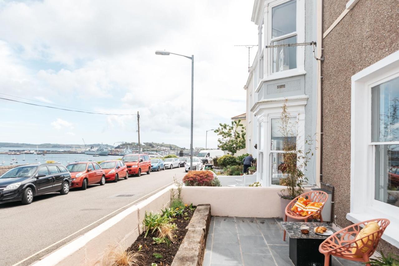 Stunning Views Over The Beautiful Falmouth Harbour מראה חיצוני תמונה